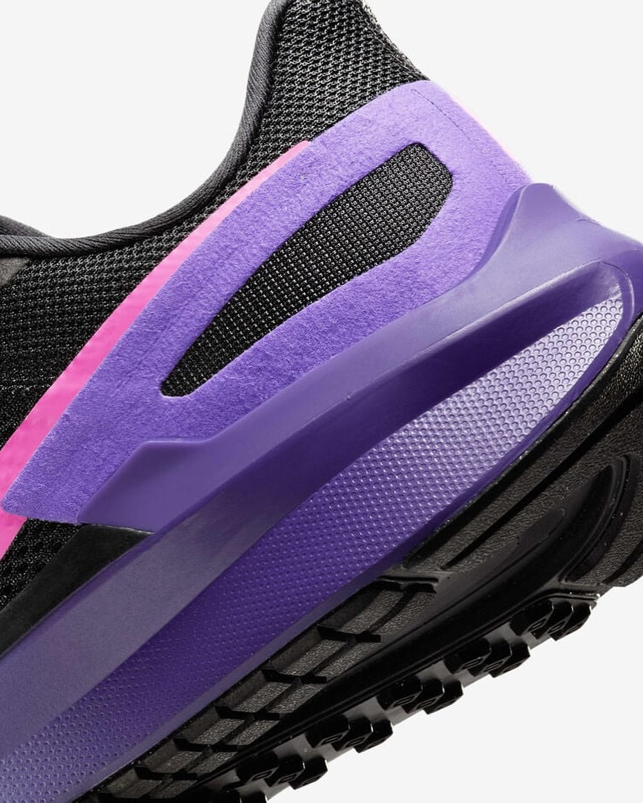 Nike Air Zoom Structure 25
