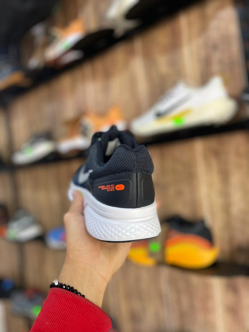 Nike Run Swift 2